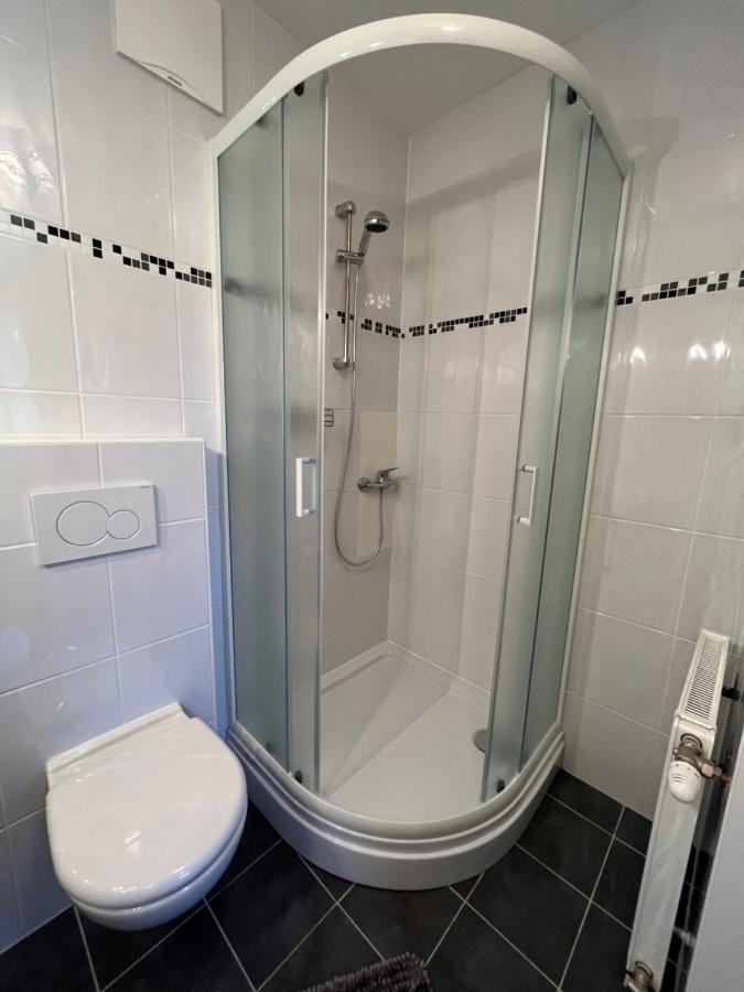 Privatzimmer Familie Pair/Schmoll Spital am Semmering Room photo